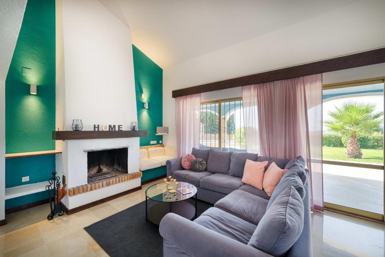 Villa Mimosa Sleeps 8 With Heated Pool Santa Fe de los Boliches エクステリア 写真